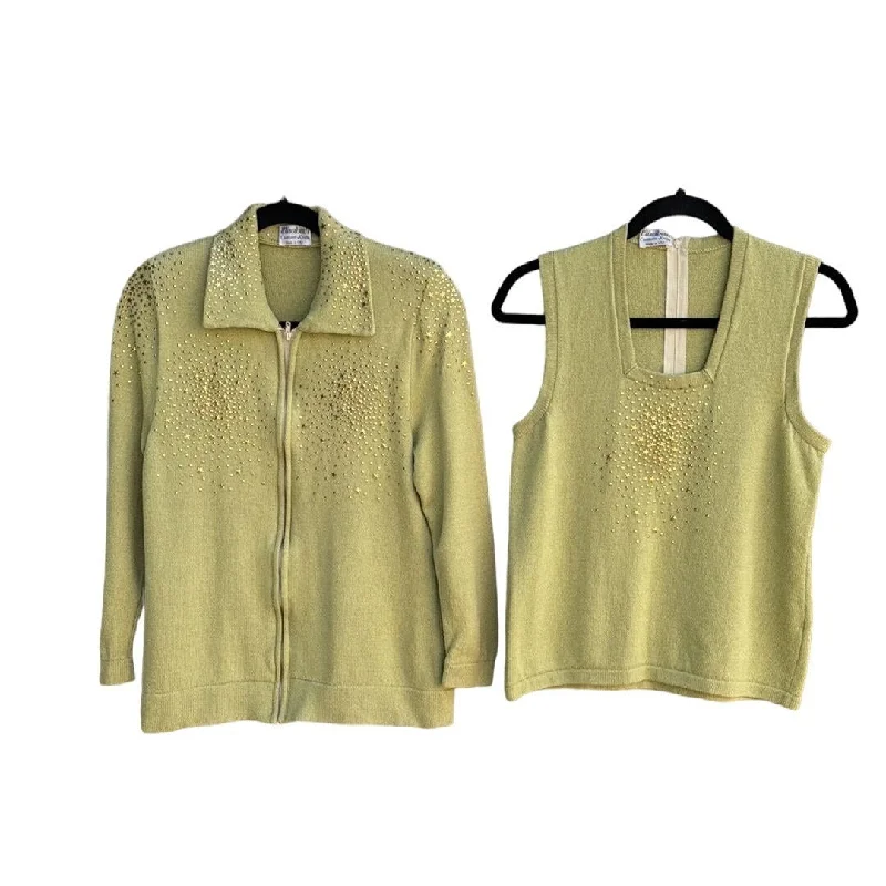 Elisabeth Custom Knits Light Green Sweater Set With Gold Star Embellishments - M Anti-Pilling Anti-Shrink Durable Elisabeth Custom Knits Light Green Sweater Set With Gold Star Embellishments - M Anti-Pilling Anti-Shrink Durable