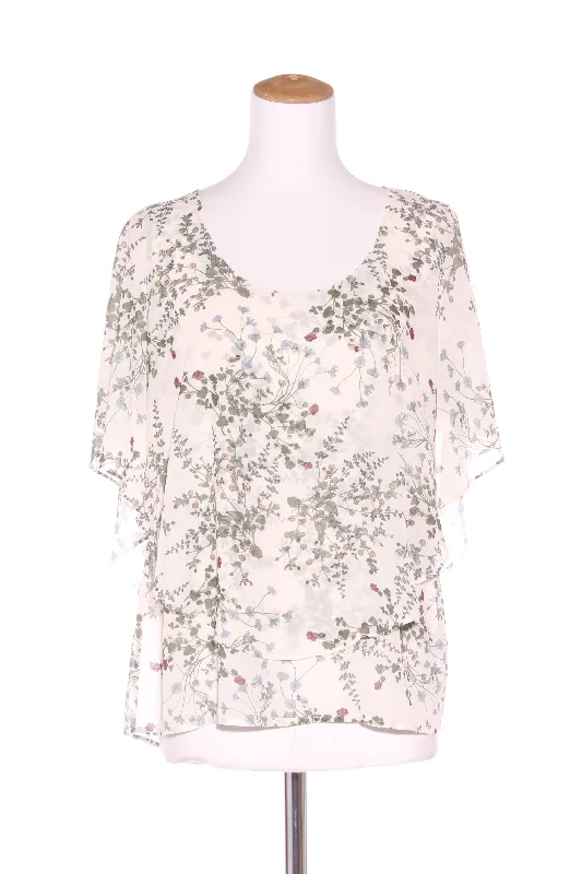 MAX - Cream wildflower print layered blouse! 10 Chic Ruffle Blouse