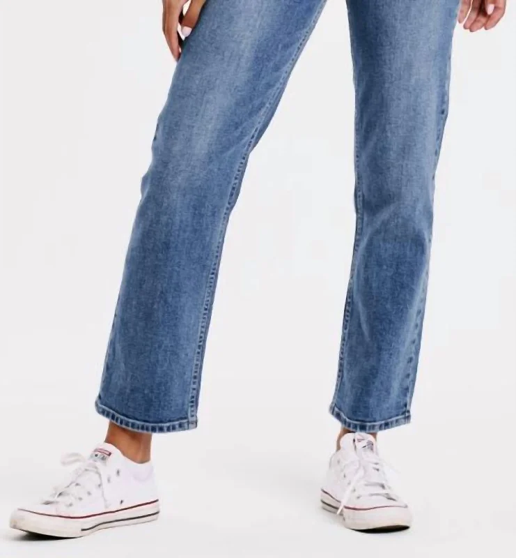 90's Straight Leg Jean In Bisbee Wash Stylish Slim Fit Denim