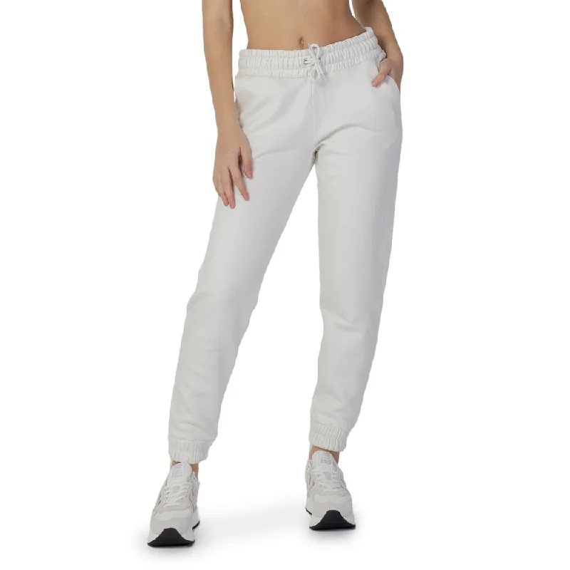 Blauer  Cotton Jeans & Women's Pant Comfortable Distressed Straight-Leg Jeans