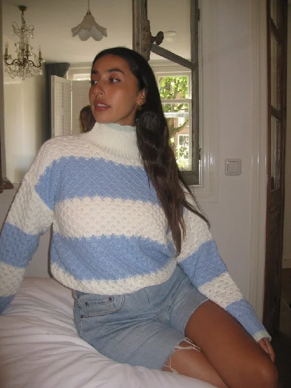 Cupid Cosy Jumper - Blue and White Graphic Sweater Embroidered Appliqued