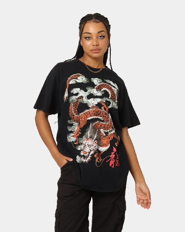 American Thrift Ryu Dragon Vintage T-Shirt Washed Black Fleece Fabric Down Fabric Feather Fabric