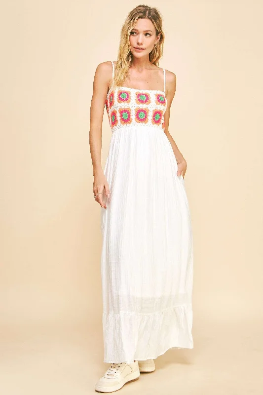 Davi & Dani Crochet Bodice Maxi Dress in White Fashionable Open-Back Maxi Dress