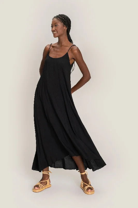 Essential Maxi Dress Elegant Maxi Dress with Pockets