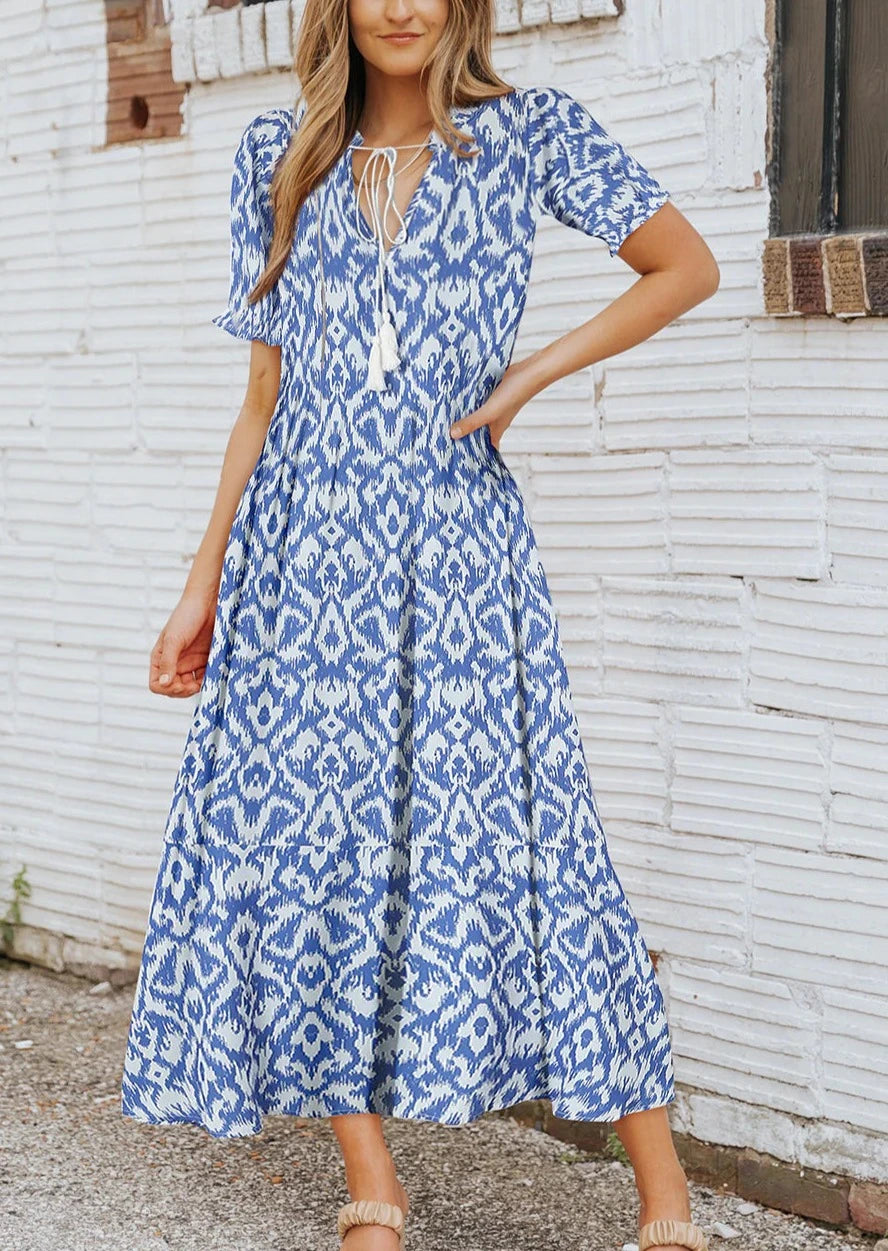 Blue Waves Print Maxi Dress Elegant Maxi Dress with Slit