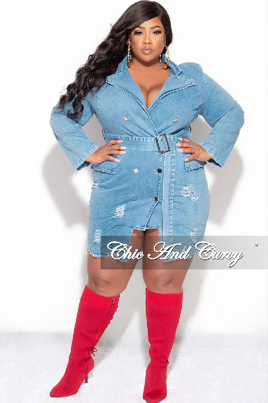 Final Sale Plus Size Collar Button Up Distress Dress in Light Denim