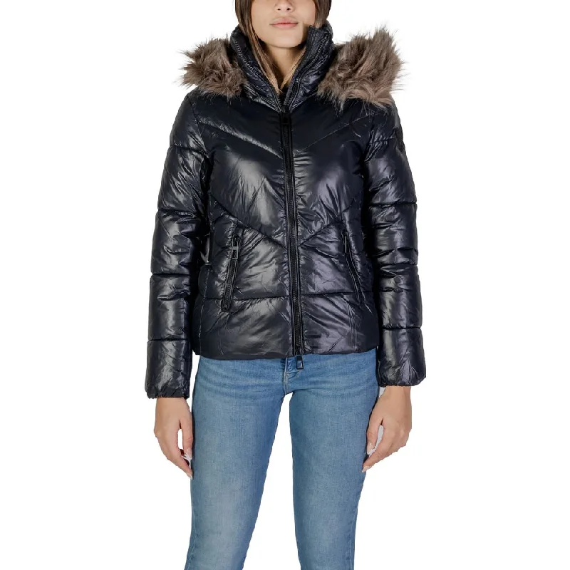Only Black Polyamide Jackets & Coat Collared Jacket Crew Neck Jacket Turtle Neck Jacket