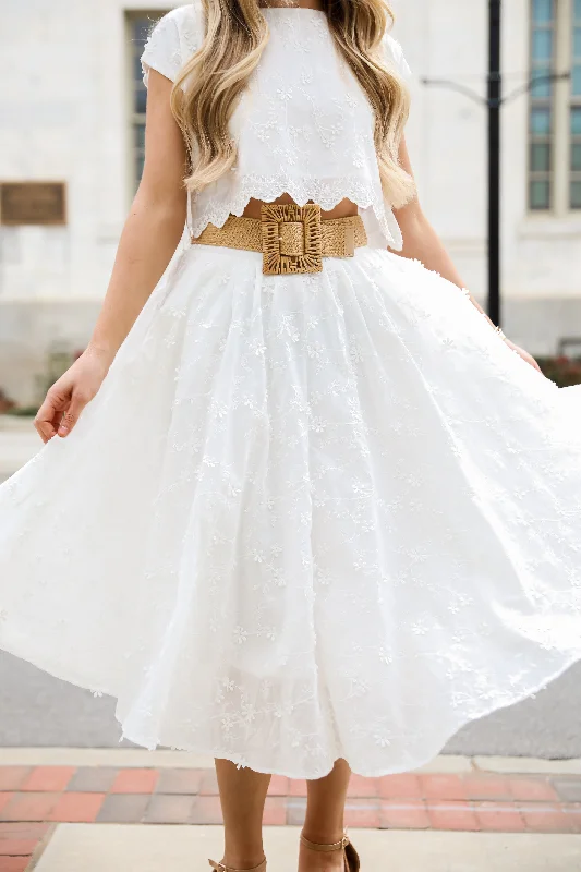 Graceful Entrance White Floral Midi Skirt midi skirt versatile